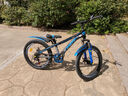 永久（FOREVER）儿童自行车22寸变速山地车青少年学生车男女童车碟刹减震车黑蓝色 实拍图