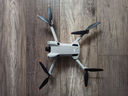 大疆（DJI）Mini 4 Pro 全能迷你航拍机 入门级无人机 高清专业无损竖拍 智能跟随全景拍摄 DJI Mini 4 Pro畅飞套装（带屏遥控器） 一年版随心换（478元） 套餐一：128G卡+ 实拍图