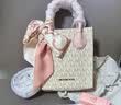 MICHAEL KORS【秋尚新】mk女包 mercer系列小号迷你琴谱包风琴包托礼物送 老花款 香草色配粉色 实拍图