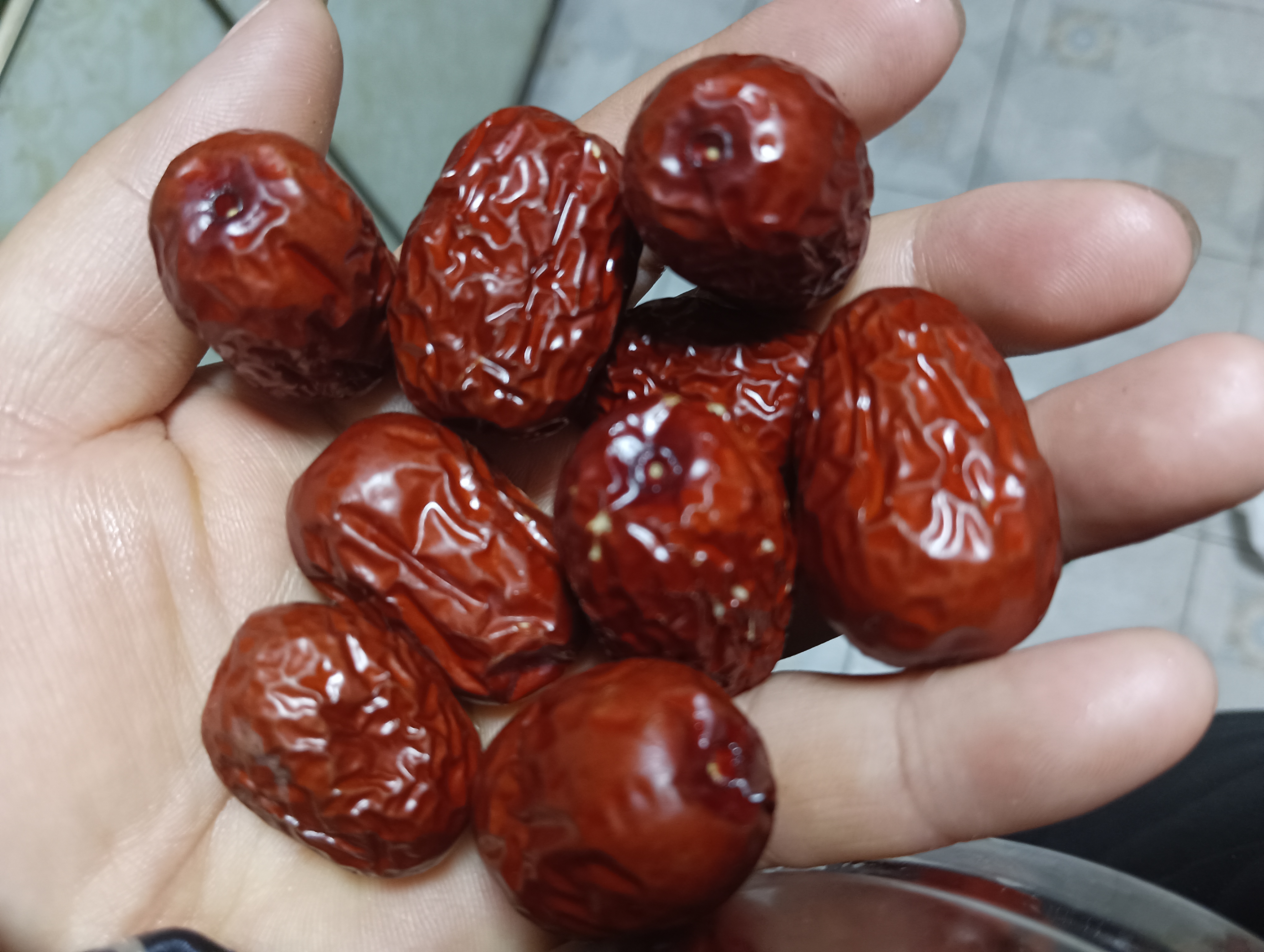 新疆灰枣一级大枣灰枣批发枣子零食若羌红枣煲汤煮粥补血 【2500g】新疆一级特大颗灰枣 实拍图