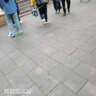 锁扣搭扣宝宝安全锁锁门神器简易塑料门扣粘贴式免打孔款式随机 多功能按键锁扣-灰色-1个装 实拍图
