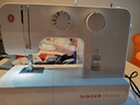 胜家（SINGER）1409家用缝纫电动台式吃厚小型缝纫机多功能便携台式带锁边衣车 1409原机标配 实拍图