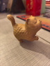 木雕现代童趣可爱简约傲娇招财小猫手把件文玩随身盘玩动物 金檀木招财猫约6公分 实拍图