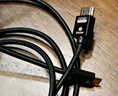 毕亚兹 MiniHDMI转HDMI2.1版 8K60hz/4K120HZ迷你HDMI高清线 平板电脑电视投影仪显示器连接线3米 实拍图