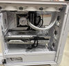 微星（MSI）刀锋100R白色玻璃侧透机箱支持ATX主板(显卡竖装/360冷排/3把ARGB风扇/前置Type-C/ARGB控制器） 实拍图