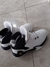 乔丹QIAODAN男鞋磨砺篮球鞋秋季新品高帮皮面减震耐磨球鞋 乔丹白黑色(高帮加绒) 43 实拍图