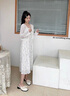 艾珠儿（Aizhuer）碎花吊带连衣裙女夏季法式小个子长裙海边度假裙子开衫两件套装裙 白色开衫+紫色裙 M 实拍图
