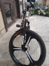 飞鸽（FG FLYING PIGEON）山地自行车成人男女变速山地车青少年中小学生车越野户外骑行单车 【高碳钢】G8002代-三刀轮-白色 26寸轮组（适合160-180cm） 21速入门版 实拍图