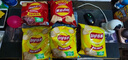 乐事（Lay's） 薯片休闲零食膨化食品 135克经典原味零食 多种混合口味 飘香麻辣锅味 实拍图