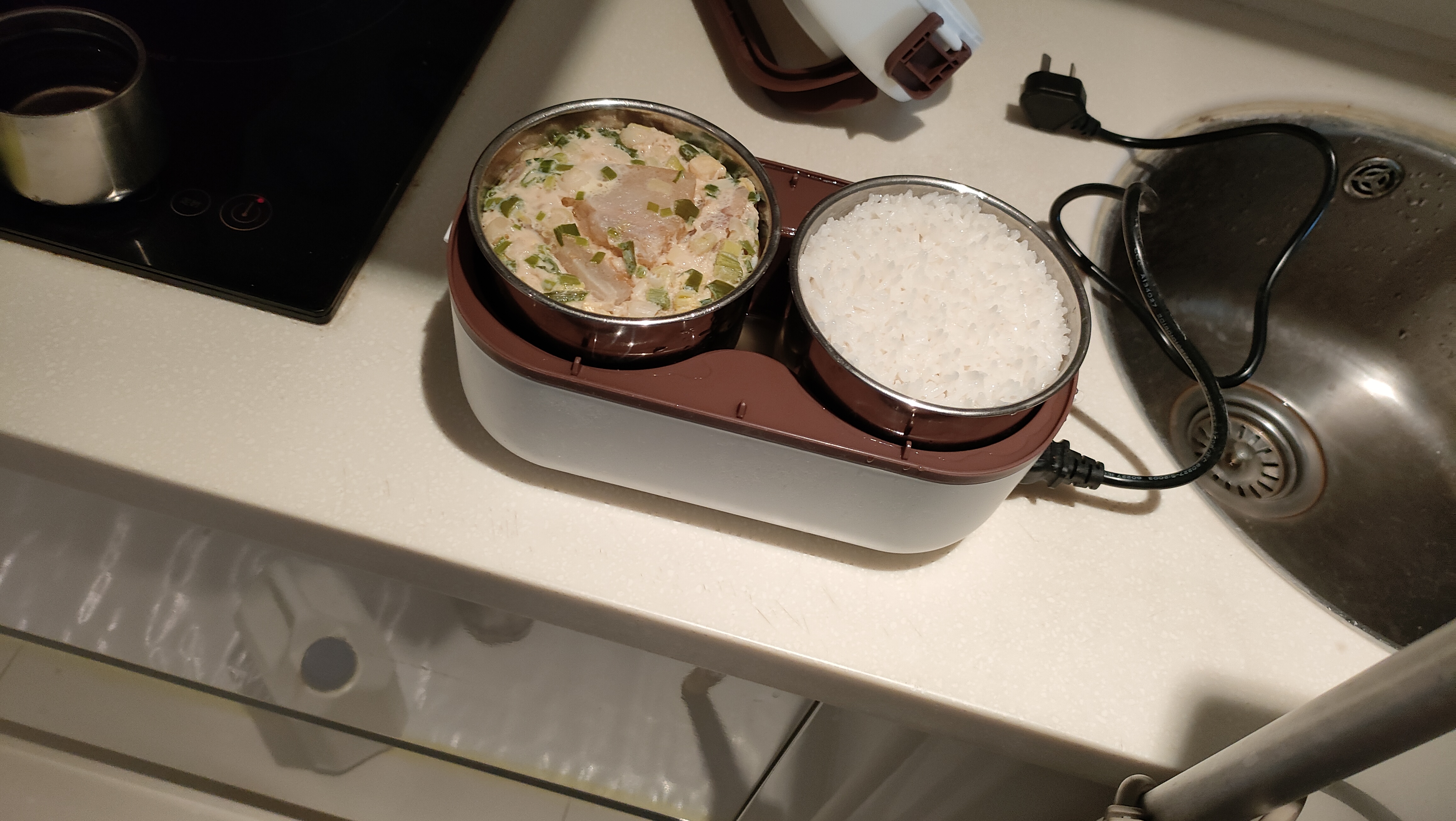荣事达（Royalstar）保温饭盒电热饭盒304不锈钢煮饭锅迷你便携加热蒸饭锅上班族单人热饭神器大容量办公室带饭 1L 咖啡色 单层 标配 实拍图