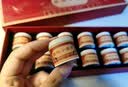 同仁堂 艾灸盒艾灸仪艾灸罐小悬灸艾绒艾柱艾条随身灸全身重复用14粒盒 实拍图