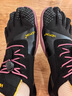 Vibram五指鞋女运动鞋轻便透气赤足跑步鞋健身训练休闲鞋五趾鞋  KSOEVO 黑/玫粉色（建议拍大一码） 39 实拍图