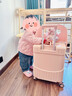 名旅儿童可坐行李箱20寸遛娃神器旅行箱宝宝亲子出行登机宝妈拉杆箱包 粉色升级款【前开盖+双充电口】 20英寸 【标准登机箱】 实拍图
