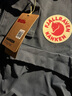FJALLRAVEN北极狐双肩包kanken男女户外大容量书包电脑包运动旅行背包23510 031石墨黑 16L【可容纳14寸笔记本电脑】 实拍图