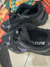 美津浓（MIZUNO）【RACER S】软底轻便运动跑步鞋男女同款缓震透气休闲慢跑鞋 01/黑色 39 (250mm) 实拍图