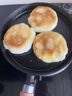 铸铁平底锅鏊子家用无涂层不粘锅杂粮煎饼锅手抓饼锅平底烙饼煎锅 木柄款 20cm 实拍图