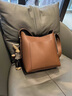 袋鼠2025女士包包真皮女新款女包斜挎包女简约大容量水桶包单肩腋下包 焦糖色(水桶包) 实拍图