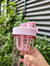 膳魔师（THERMOS）摇摇杯大容量水杯学生奶昔杯健身Tritan塑料杯子带刻度TP4086 芋泥粉紫【搅拌格升级】 710ml 实拍图