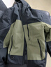 京东京造穿山甲700羽绒内胆冲锋衣三合一秋冬男女户外保暖外套 黑绿拼色 M 实拍图