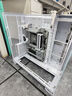 华硕X870 AYW GAMING WIFI W 哎呦喂主板 支持 CPU 9900X3D/9950X3D/9800X3D (AMD X870/socket AM5)  实拍图
