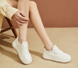 达芙妮女士休闲鞋厚底小白鞋百搭软底舒适平底显瘦运动板鞋女 奶茶色39 实拍图