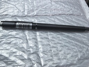 得力0.5mm可定制金属笔杆中性笔刻字重手感水笔学生商务办公签字笔高档男女士宝珠笔公司礼品笔 【深灰笔壳】金属中性笔 S82-01 实拍图