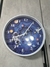 Tazxin静音挂钟表太空儿童房免打孔卡通时钟挂墙上家用个性创意时尚钟表 太空01 30cm 实拍图