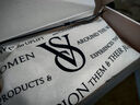 维多利亚的秘密（Victoria's Secret）夏季logo字母肩带舒适无痕时尚文胸内裤内衣套装礼物 3SOH裸粉色-无钢圈 75A (34A)+S 实拍图