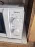 美的（Midea）18L小型家用变频微波炉 经典旋钮操控 五档火力 智能解冻360°旋转加热微波炉 M13J (213B升级款） 乳白色 M13J 实拍图