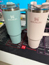 STANLEY巨无霸吸管杯水杯保温杯大容量办公车载不锈钢杯子887ML-海蓝 实拍图