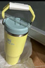 STANLEY拎拎杯吸管杯水杯保温杯大容量办公车载不锈钢杯子887ML-柚黄 实拍图