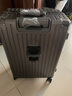 万茂多功能拉杆行李箱结实耐用加厚20登机铝框28密码大容量24带杯架26 深灰色卡扣【杯架+挂钩+手机架】 24英寸 【黄金尺寸】推荐 实拍图