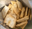 小鹿蓝蓝高钙高铁高锌黑麦苏打脆片宝宝零食儿童苏打脆片/葱香蔬菜味/80g 实拍图