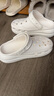 卡骆驰（crocs）经典泡芙Clog男女一脚蹬懒人沙滩鞋 CR207521-100 37 实拍图