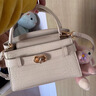 CHARLES&KEITH鳄鱼纹凯莉包手提斜挎婚包包女包生日礼物CK2-50270880-1 Ivory象牙色 S 实拍图