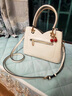 CLEVELAND KYLE奢侈品包包女包女士大容量手提包女生七夕情人节礼物送女友老婆 米白色 精美限定礼盒 实拍图