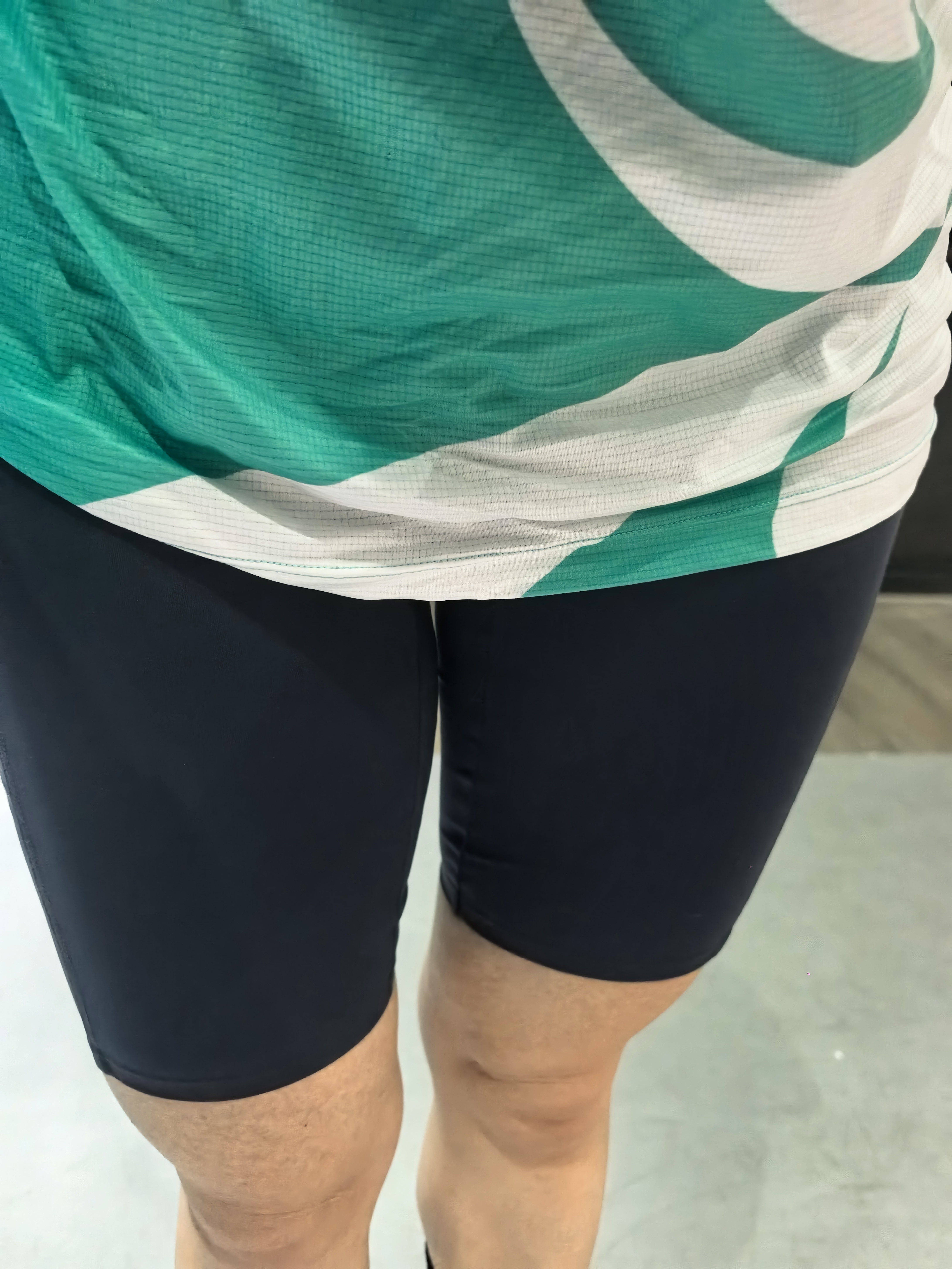 猫人（MiiOW）冰丝侧口袋打底裤女五分鲨鱼裤骑行短裤外穿夏季薄款收腹瑜伽裤子 HSS5003石墨灰（口袋款） L 实拍图