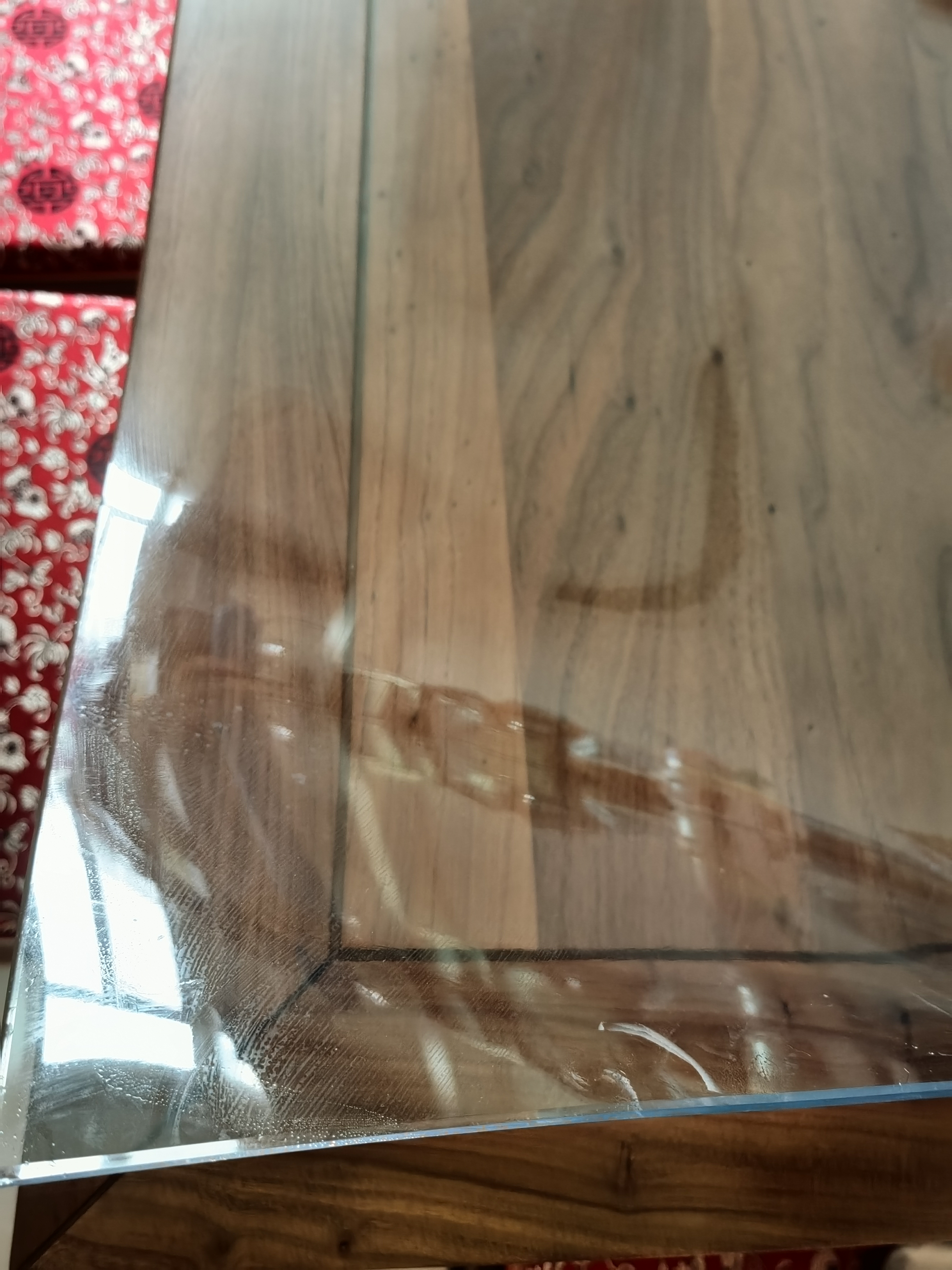 钟爱一生桌垫透明桌面垫餐桌布防水防油PVC软玻璃茶几垫水晶板台面垫抗菌 【透明6.0】奶嘴级入口可啃咬-足厚3mm 70*120cm 实拍图