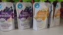 小皮（Little Freddie）多口味儿童常温酸奶水果泥100g*10袋 发酵乳西梅泥 宝宝酸奶果泥 实拍图