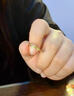中国黄金（CHINA GOLD）18K金碎碎冰戒指女男素圈固口情侣指环新年节生日礼物送女友爱人 18K碎碎冰戒指【金色】约0.3g 圈号12 实拍图