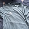 阿迪达斯短袖男2025夏季运动亲肤透气轻薄速干T恤 雾霾蓝/白 XL  实拍图