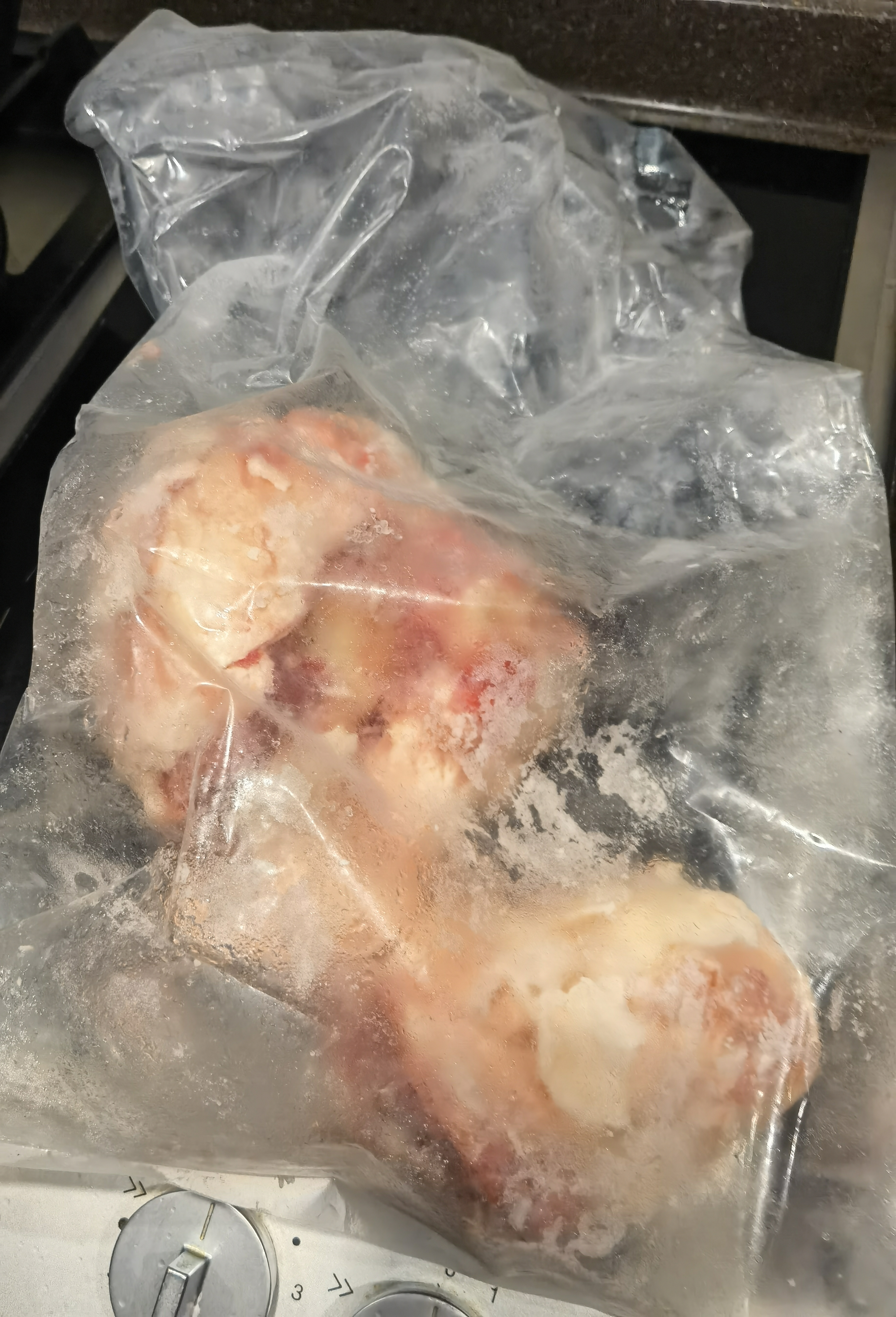 牛窝骨新鲜带肉牛膝盖骨4斤带肉牛骨头网红吃播生鲜牛肉牛大骨 2斤【新品尝鲜】内蒙牛窝骨 送卤料包 实拍图