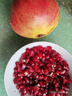 京鲜生 突尼斯软籽甜石榴大果 4粒尝鲜装 单果300g 生鲜水果 实拍图
