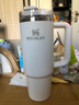 STANLEY保温杯水杯巨无霸吸管杯保温保冷车载家居办公大容量男女学生杯子 【基础百搭】霜白- 887ml 实拍图
