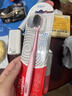 高露洁（Colgate）宽密炭棉感护龈宽头炭丝软毛牙刷6支成人家庭男士牙刷颜色随机 实拍图