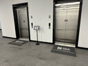 易利丰（elifo）不锈钢可伸缩立牌展示牌水牌展示架立式广告牌指示牌引导牌支架子菜单展板 直角a4黑色1个装 实拍图