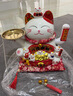梦选招财猫摆件开业礼品实用自动电动摇手大号乔迁之喜办公桌公司前台 八方来财34*25*29招财猫 【礼盒+坐垫+围脖】电池插电两用 实拍图