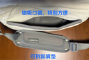 BAGSMART斜挎包大容量相机包男女休闲通勤便携单肩包胸包邮差包户外包送礼 灰色 中包 实拍图