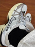 耐克女子休闲鞋W NIKE V2K RUN运动鞋FD0736-100白灰黑35.5 码 实拍图
