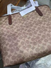蔻驰（COACH）【官方授权店】蔻驰女包大号托特包单肩手提City33送女友礼物 CV976IMXHE卡其配棕色 实拍图